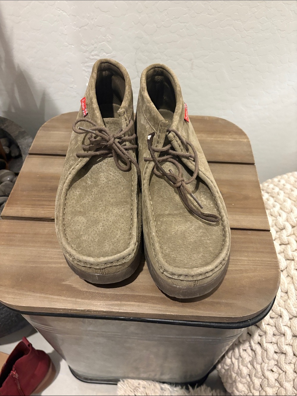 Clarks Wallabee Style Suede Chukka - Tan